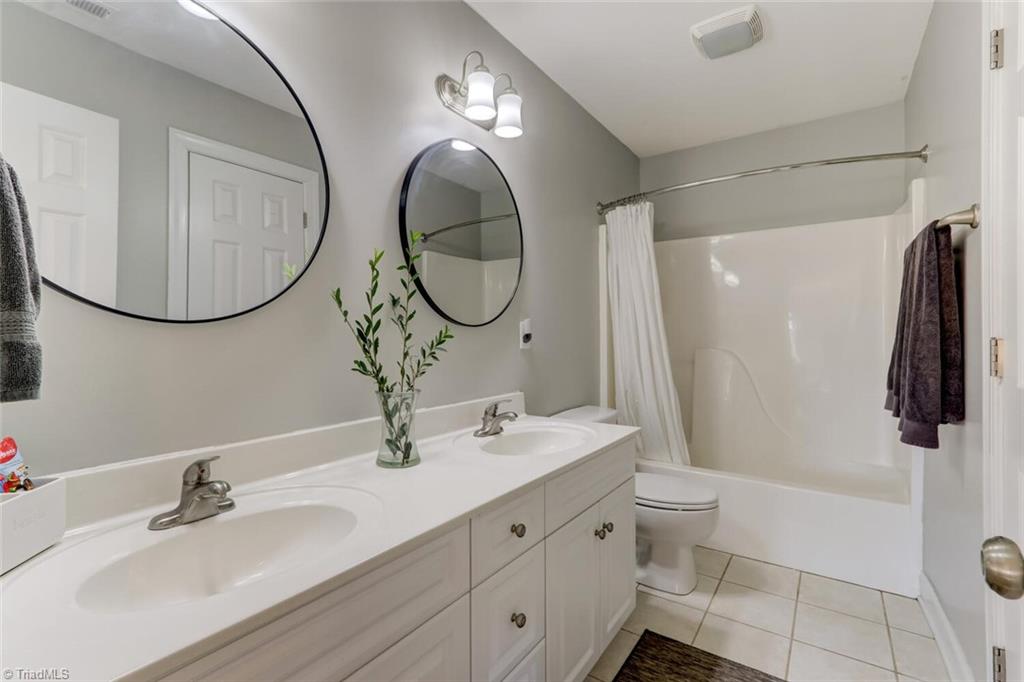 8510 Billet Place Oak Ridge, NC 27310 - Photo 23 of 40