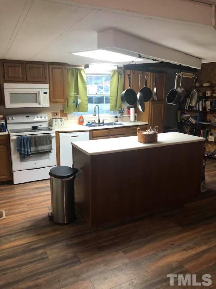 399 East Gordon Road Selma, NC 27576 - Photo 14 of 23 Gallery Image 14