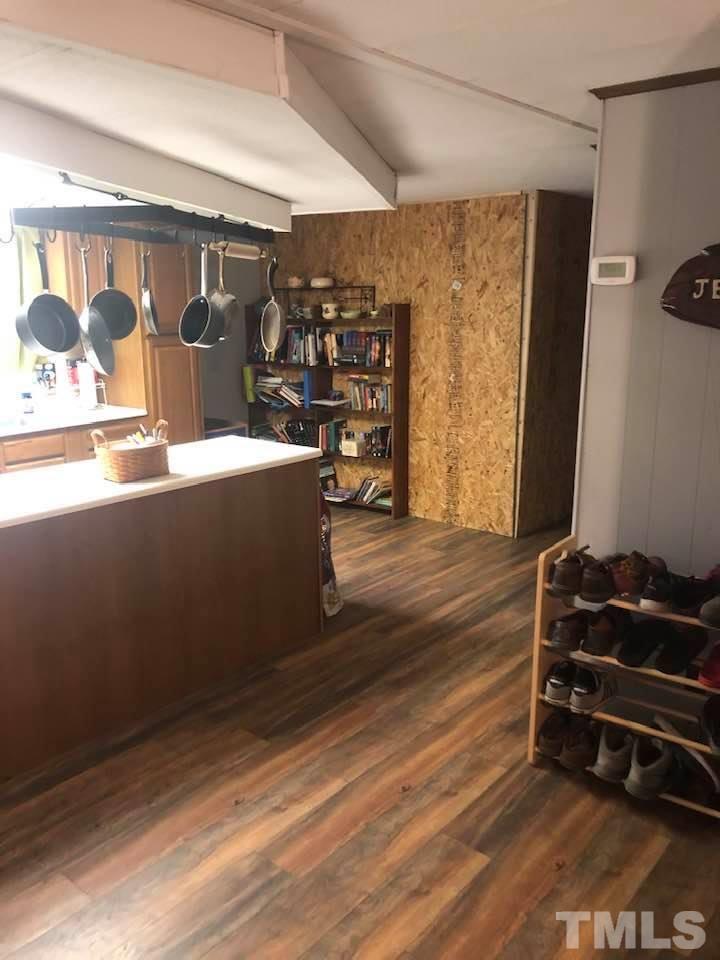 399 East Gordon Road Selma, NC 27576 - Photo 16 of 23 Gallery Image 16