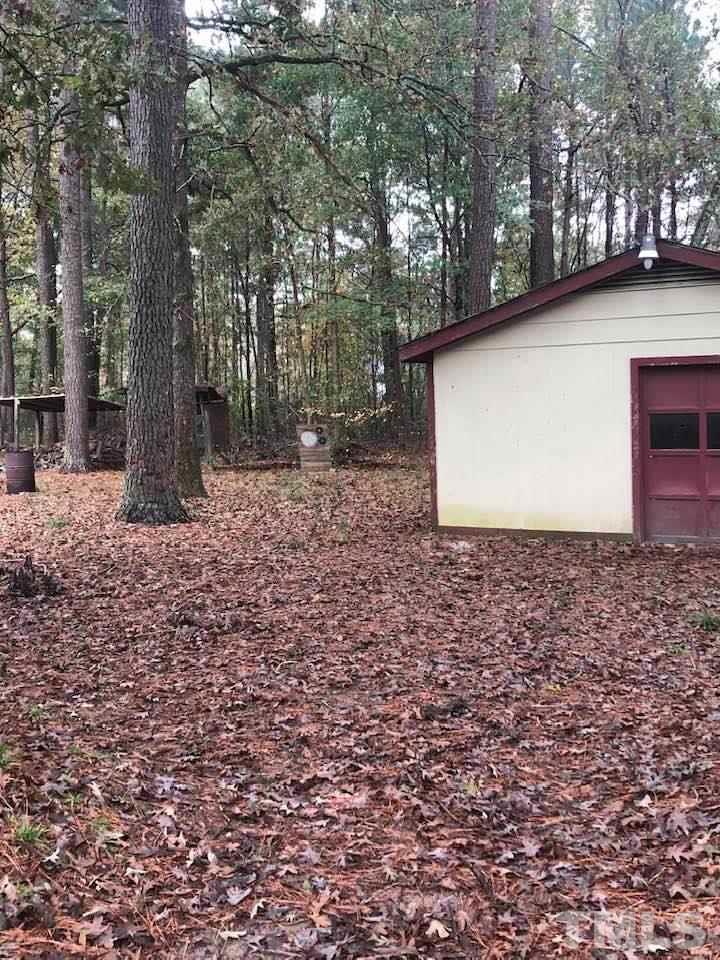 399 East Gordon Road Selma, NC 27576 - Photo 5 of 23 Gallery Image 5