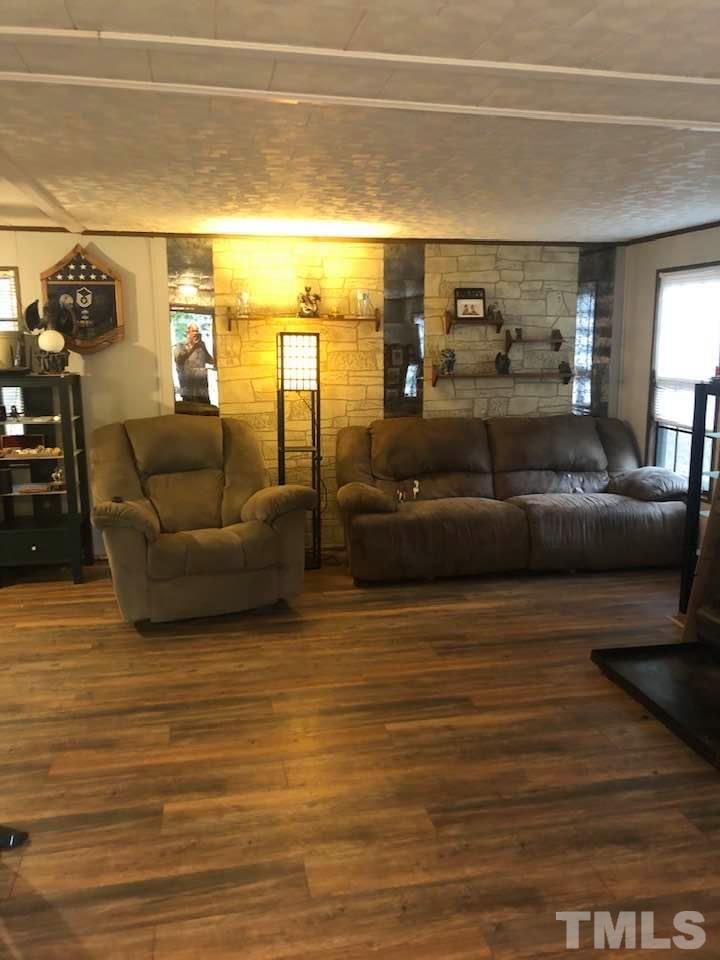 399 East Gordon Road Selma, NC 27576 - Photo 9 of 23 Gallery Image 9