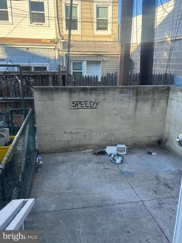 $1,300 | 3510 Mt Pleasant Avenue, Baltimore, MD 21224