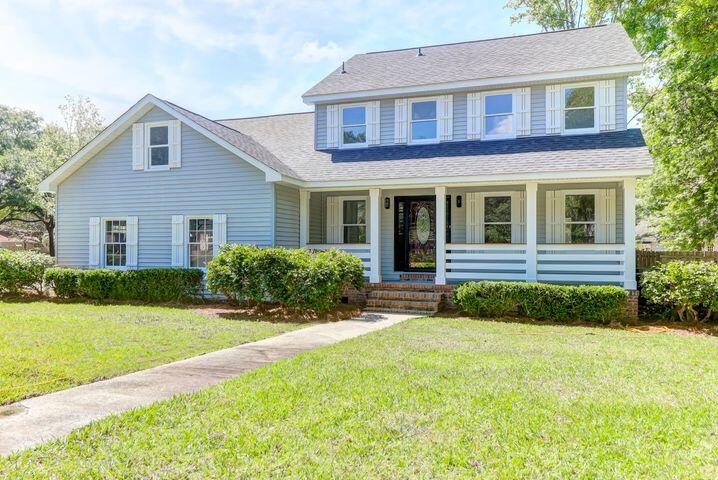 757 Sappho Court Mount Pleasant, SC 29464 - Photo 2 of 9