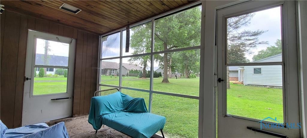 2121 Oakhaven Road Toledo, OH 43615 - Photo 12 of 32 Gallery Image 12