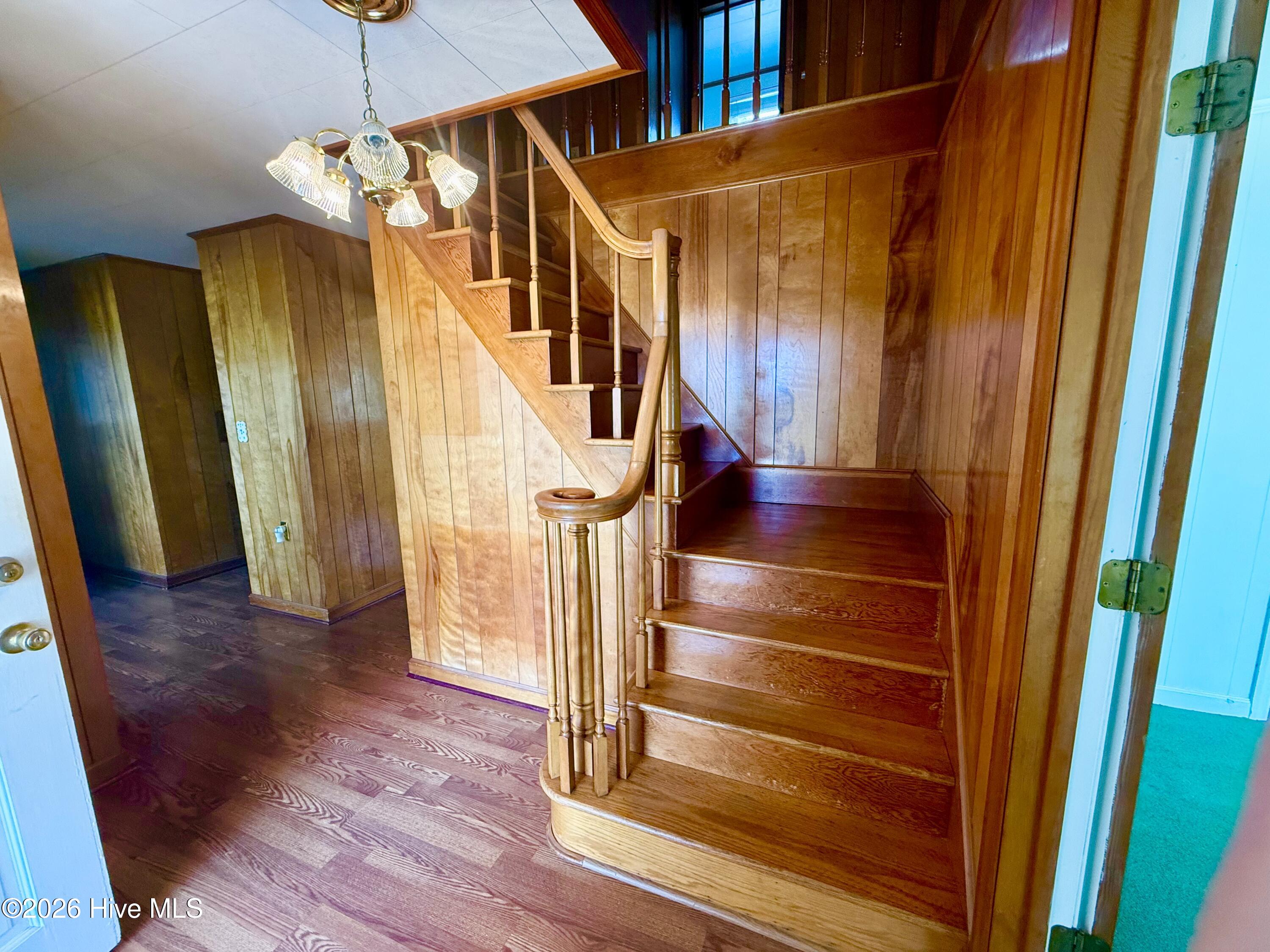 459 Shell Road Atlantic, NC 28511 - Photo 39 of 73 Stairs