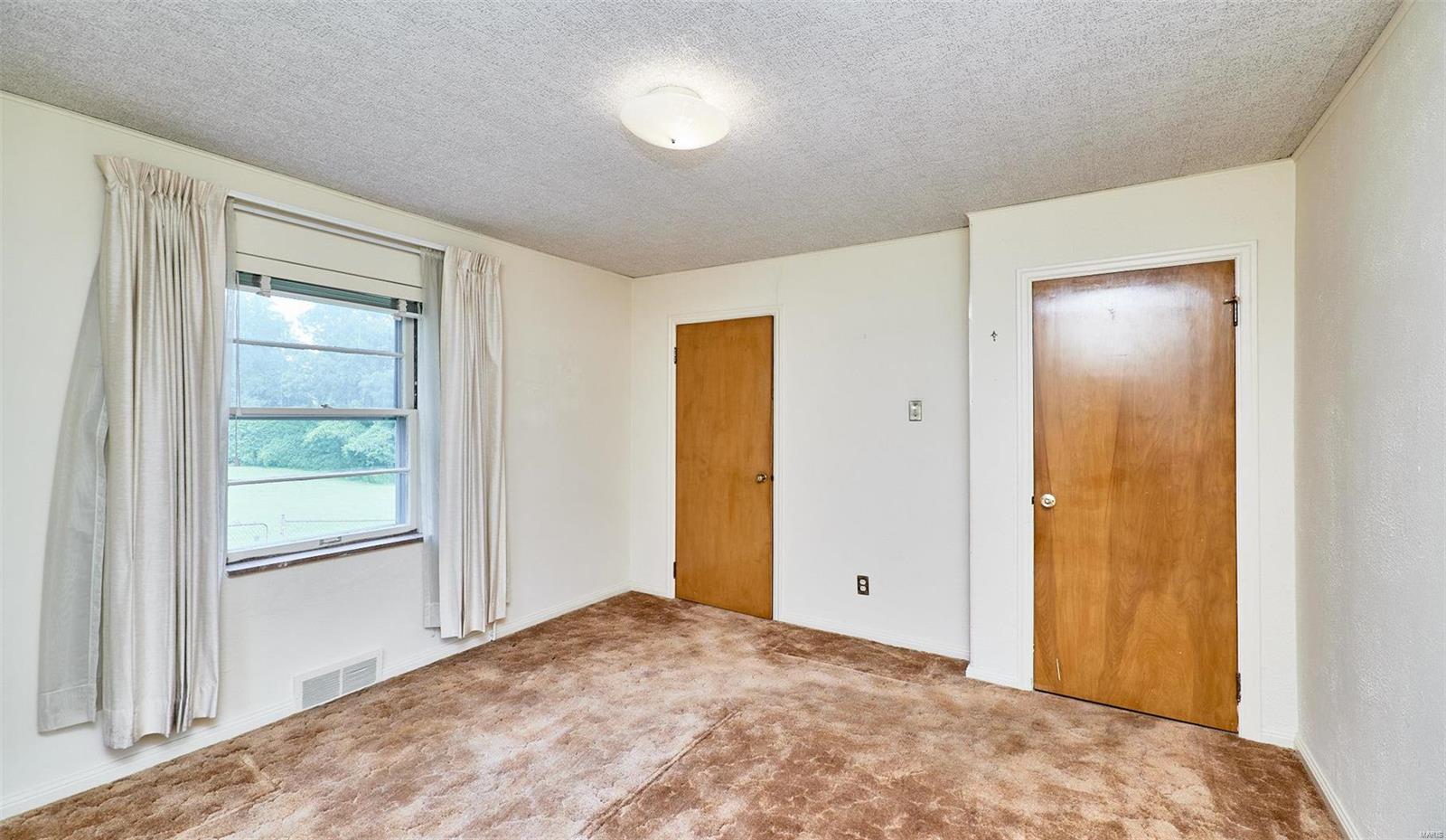 9537 Sappington Road St. Louis, MO 63126 - Photo 23 of 56 Gallery Image 23