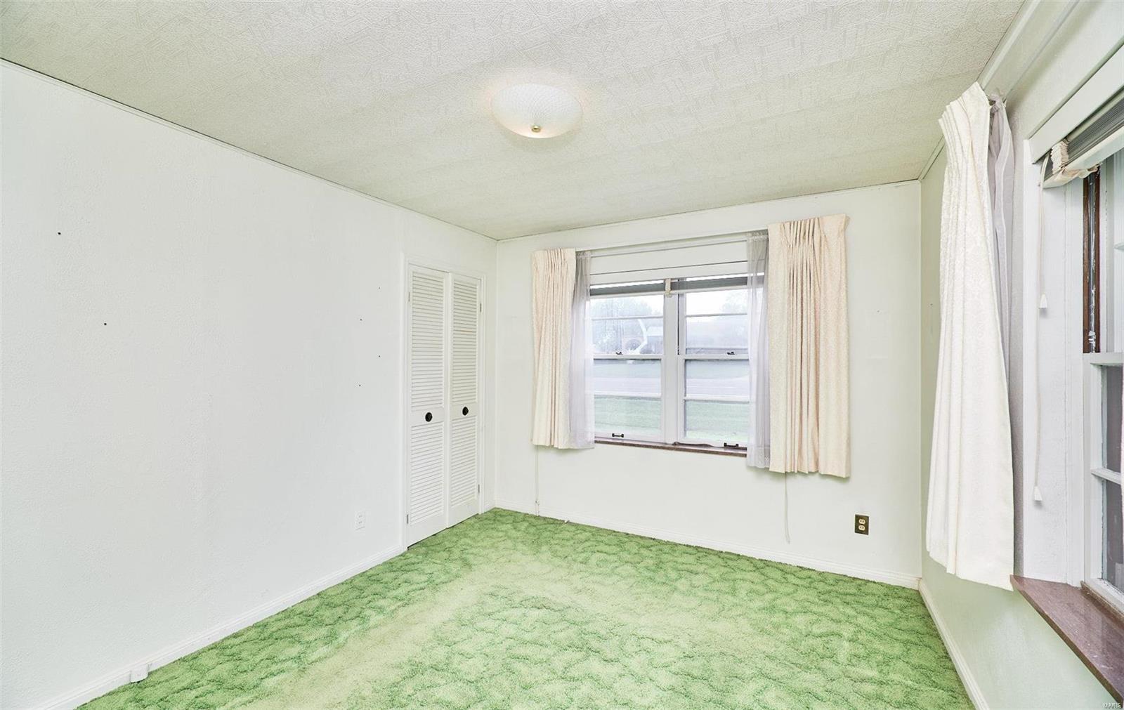 9537 Sappington Road St. Louis, MO 63126 - Photo 26 of 56 Gallery Image 26