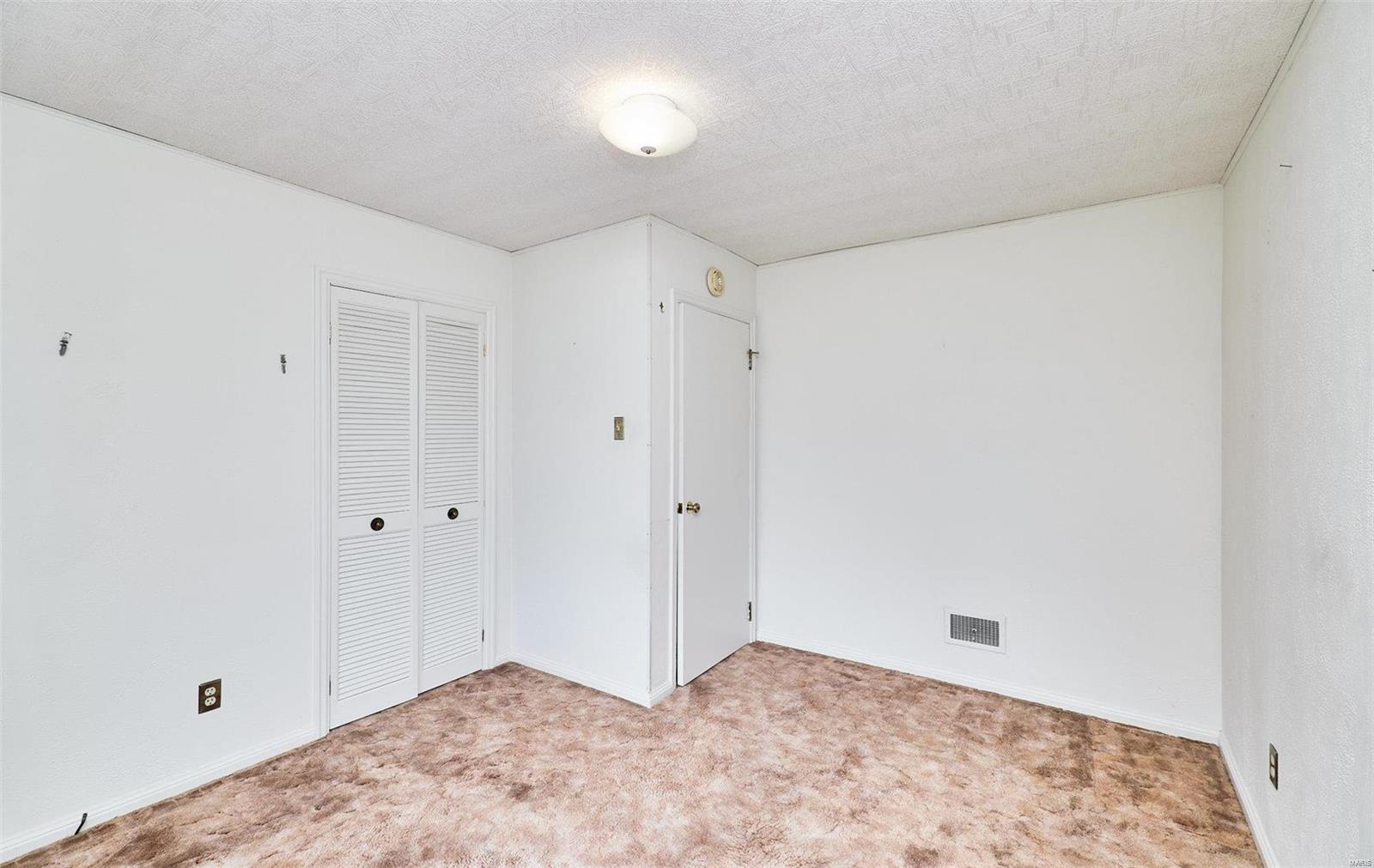 9537 Sappington Road St. Louis, MO 63126 - Photo 29 of 56 Gallery Image 29