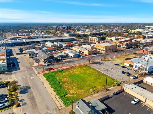 $199,000 | 190 South Elmwood Avenue, Lindsay, CA 93247