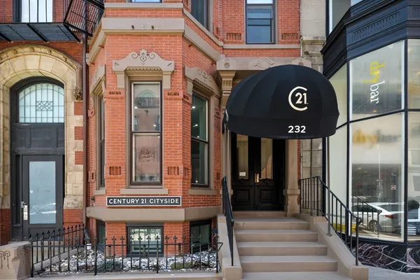 $7,250 | 232 Clarendon Street, Unit 2, Boston, MA 02116