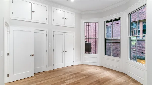 $7,250 | 232 Clarendon Street, Unit 2, Boston, MA 02116