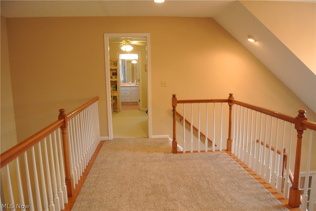9853 Barr Road Brecksville, OH 44141 - Photo 20 of 35 Upstairs balcony/walkway