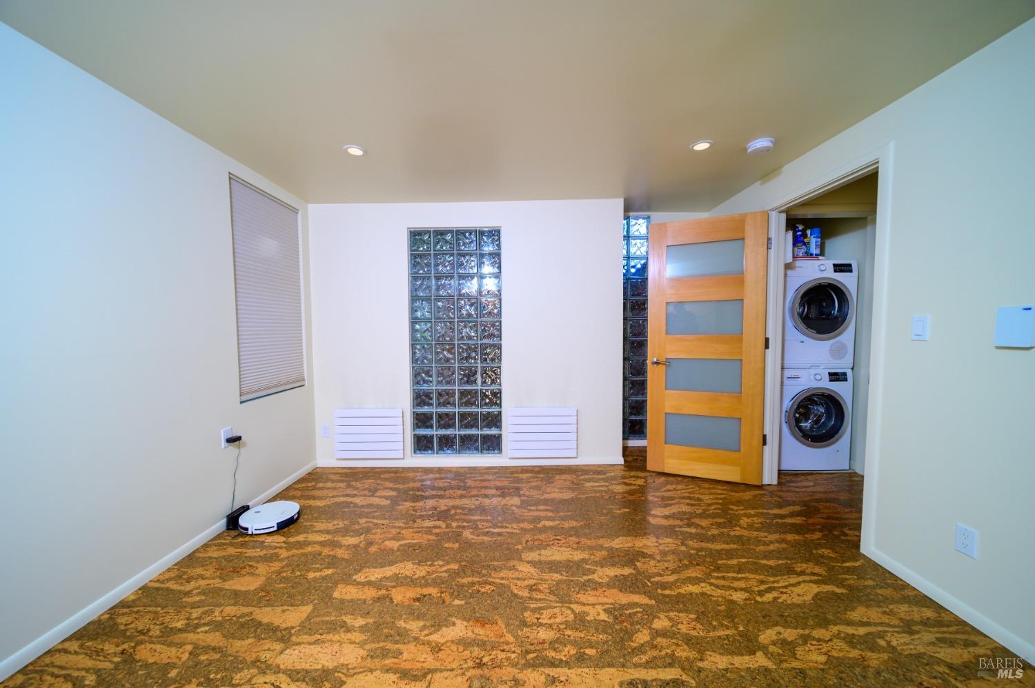 719 A Spring Street Sausalito, CA 94965 - Photo 13 of 36
