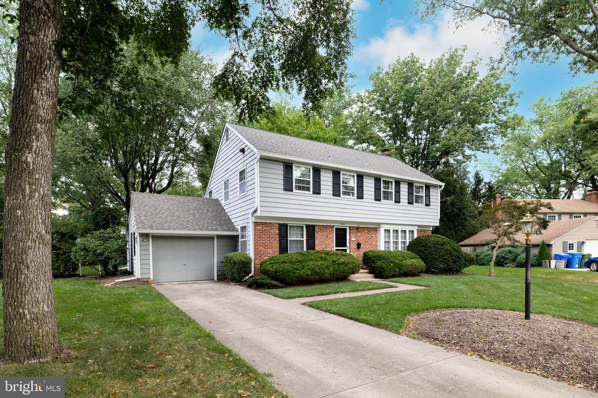332 Wayland Road Cherry Hill, NJ 08034 - Photo 2 of 35