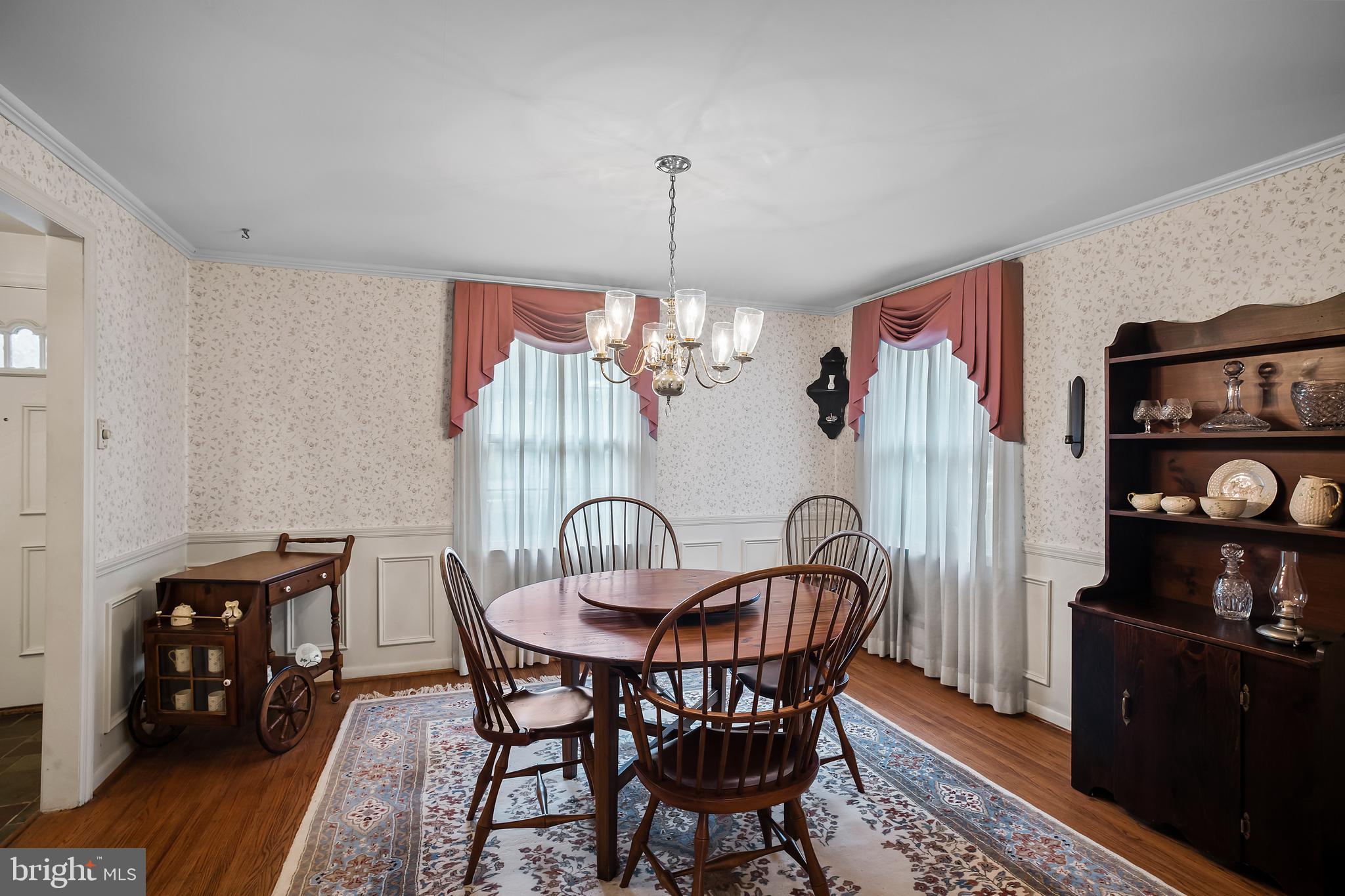 332 Wayland Road Cherry Hill, NJ 08034 - Photo 11 of 35