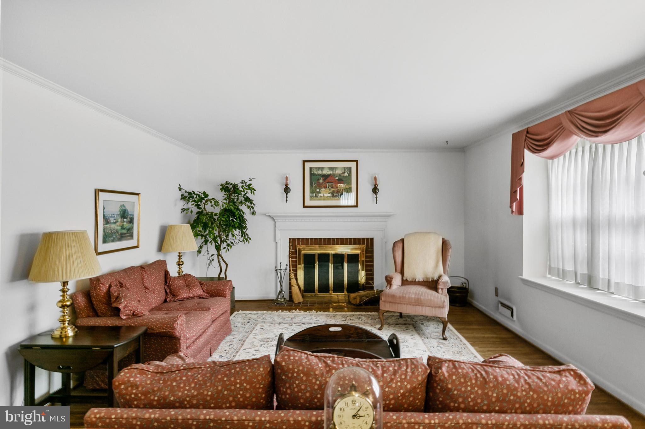 332 Wayland Road Cherry Hill, NJ 08034 - Photo 6 of 35