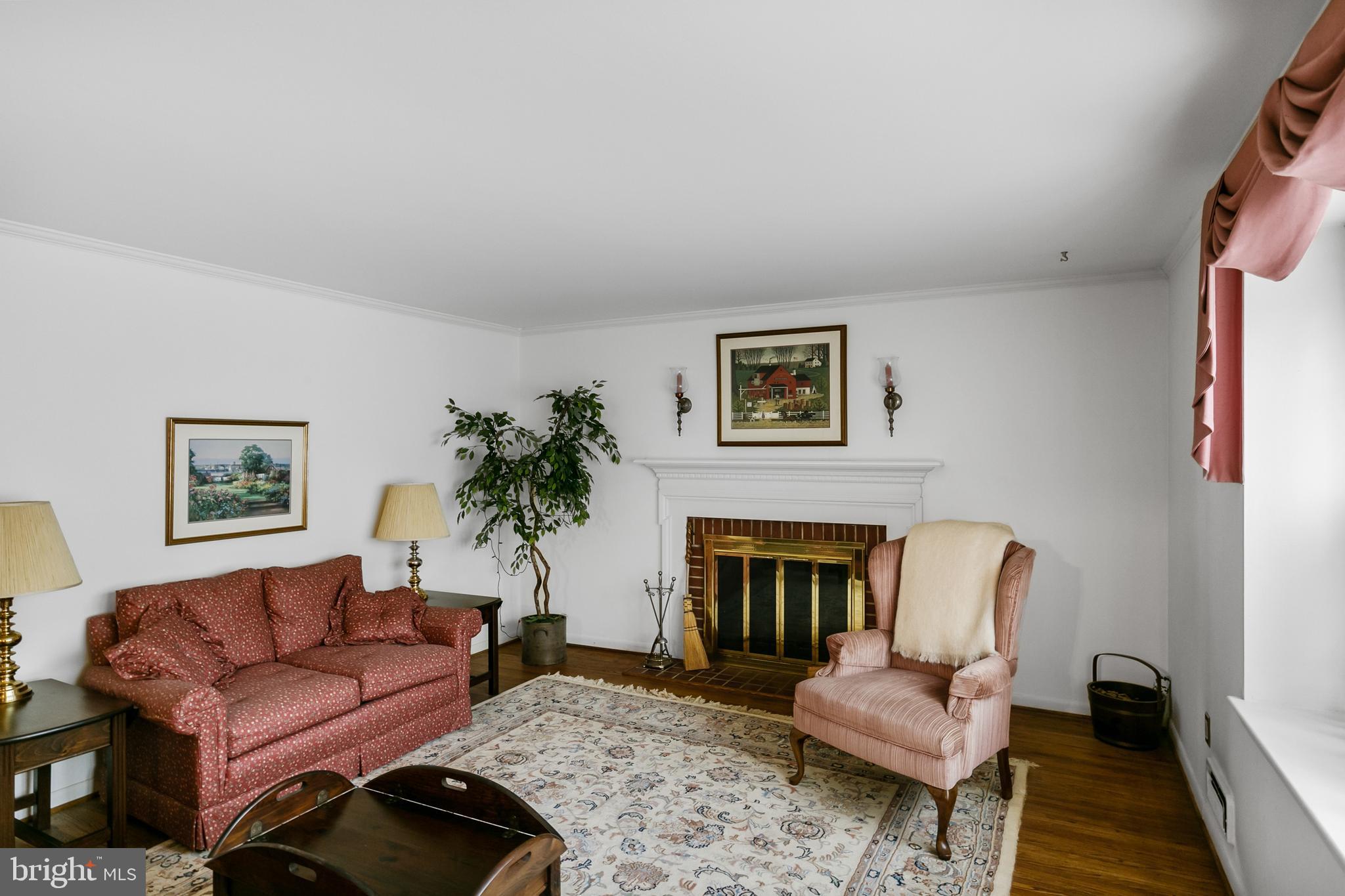 332 Wayland Road Cherry Hill, NJ 08034 - Photo 7 of 35