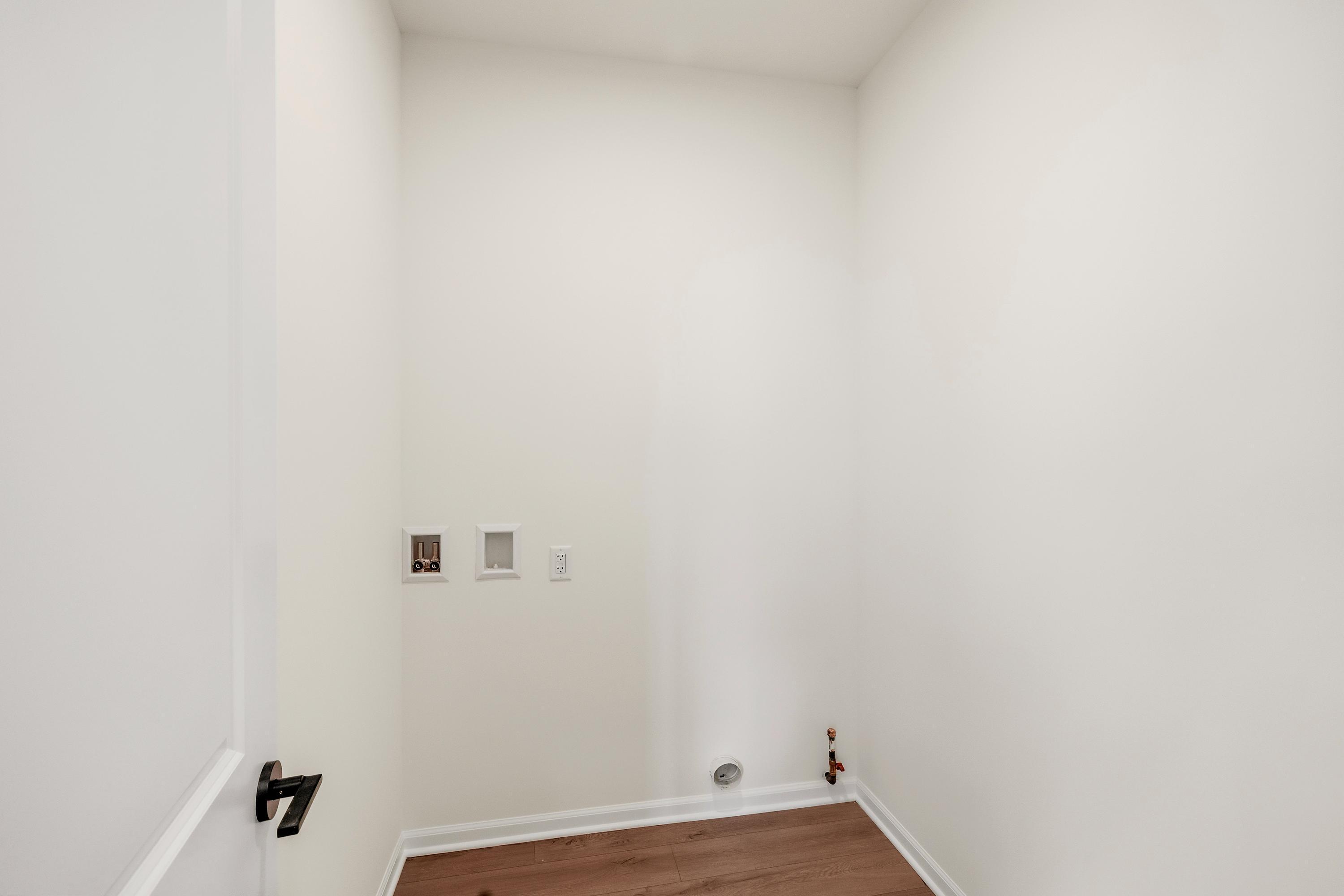 3108 Hilltop Road Valparaiso, IN 46385 - Photo 15 of 19 3000x2000