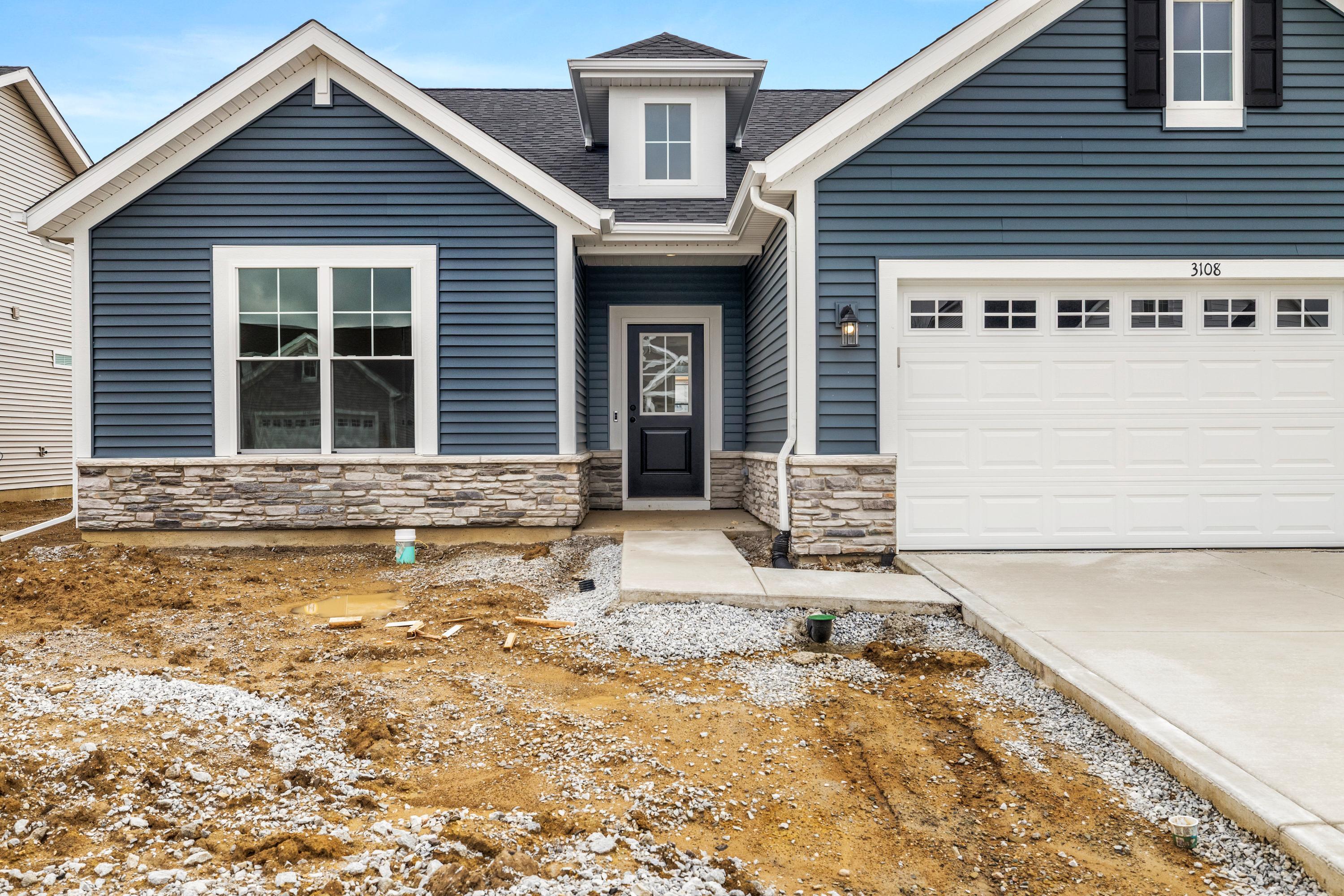 3108 Hilltop Road Valparaiso, IN 46385 - Photo 2 of 19 3000x2000