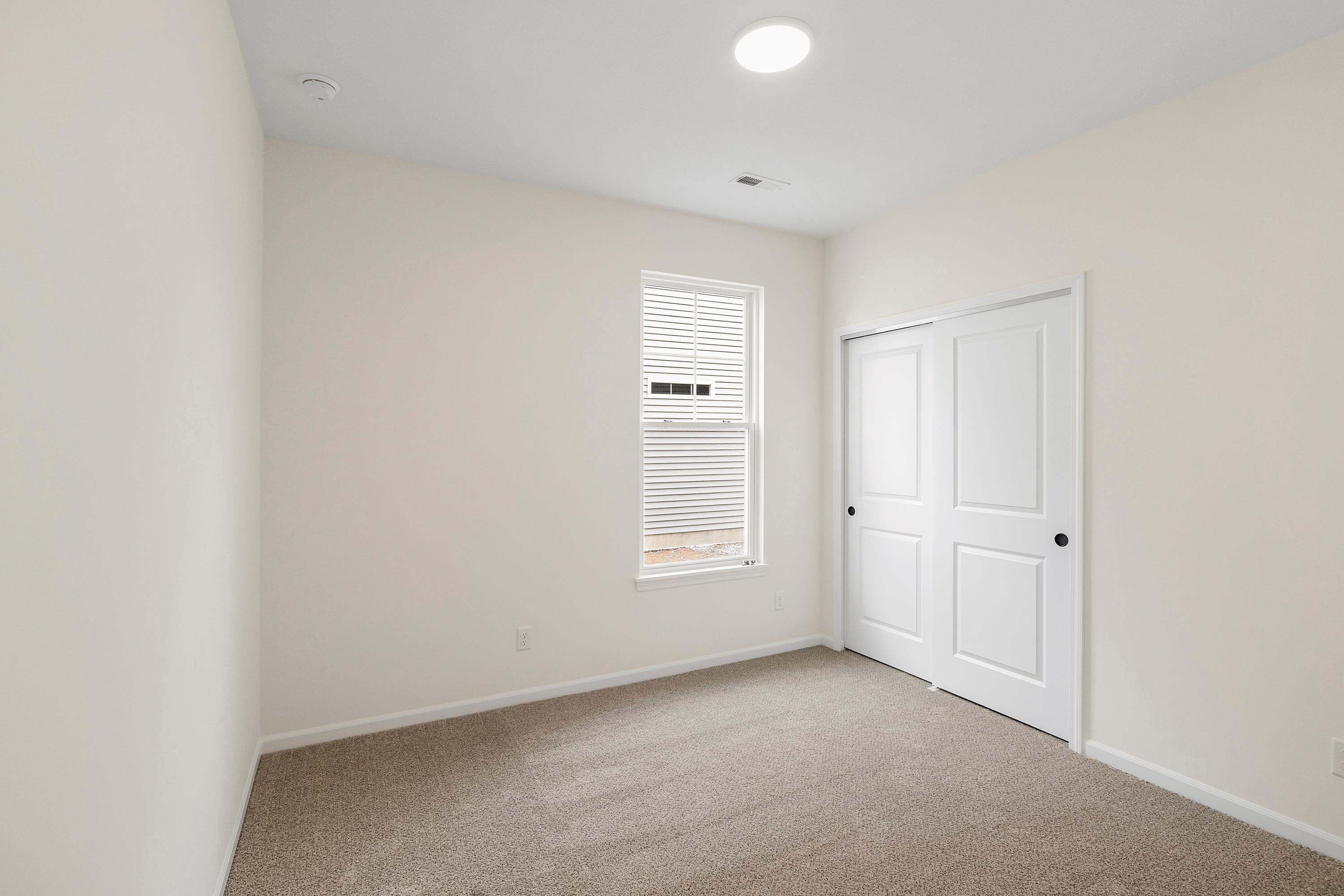 3108 Hilltop Road Valparaiso, IN 46385 - Photo 7 of 19 3000x2000
