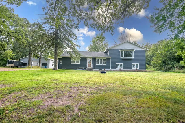 $449,900 | 38746 County Road 1, Sartell, MN 56377
