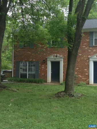 $2,145 | 104 Longwood Drive, Unit A, Charlottesville, VA 22903