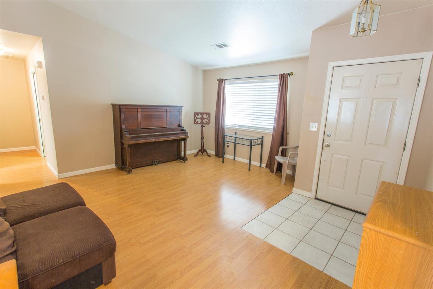 415 Ward Road Los Banos, CA 93635 - Photo 2 of 12 Gallery Image 2