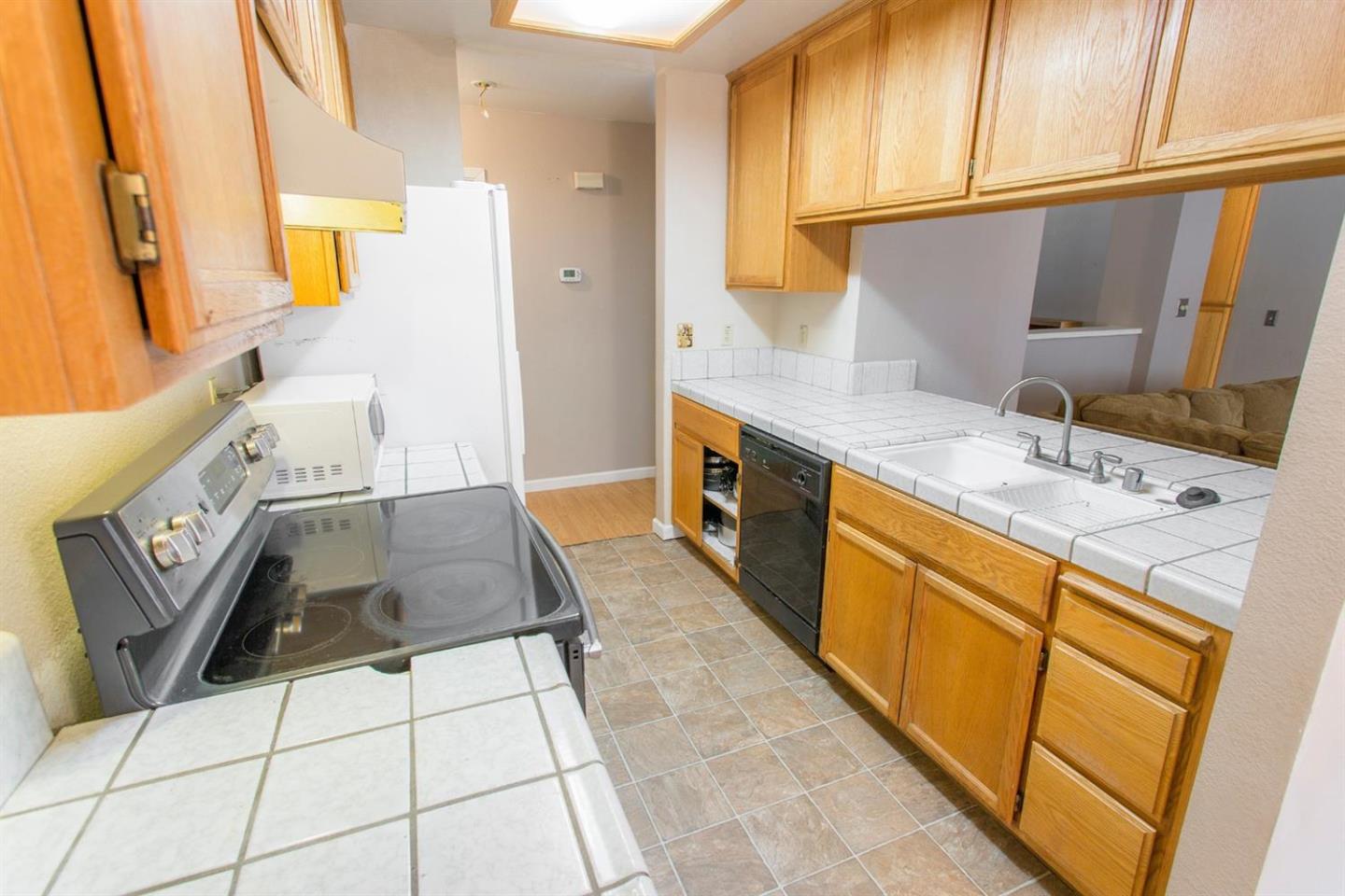 415 Ward Road Los Banos, CA 93635 - Photo 9 of 12 Gallery Image 9