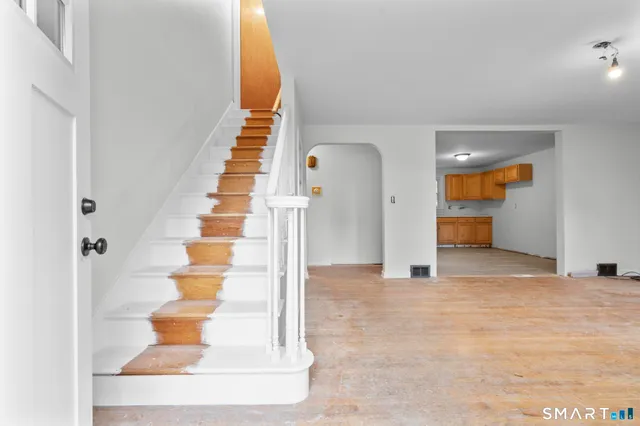 a view of entryway and hall