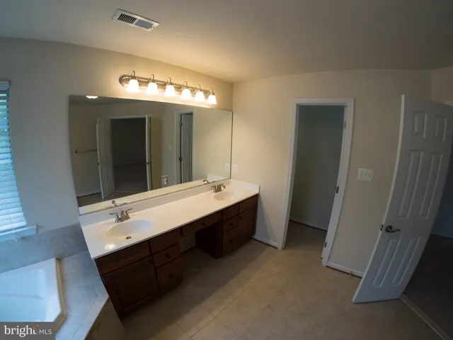 $644,900 | 28147 Ben Oaks Drive, Mechanicsville, MD 20659