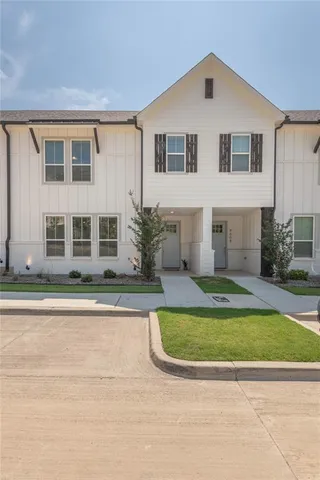 front view of house with a yard