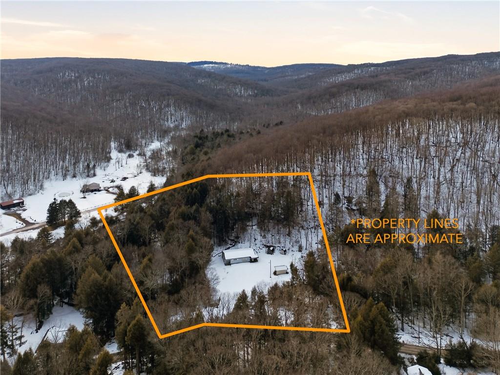 169 Glenview Road Somerset, PA 15501 - Photo 12 of 17 a picture of city view