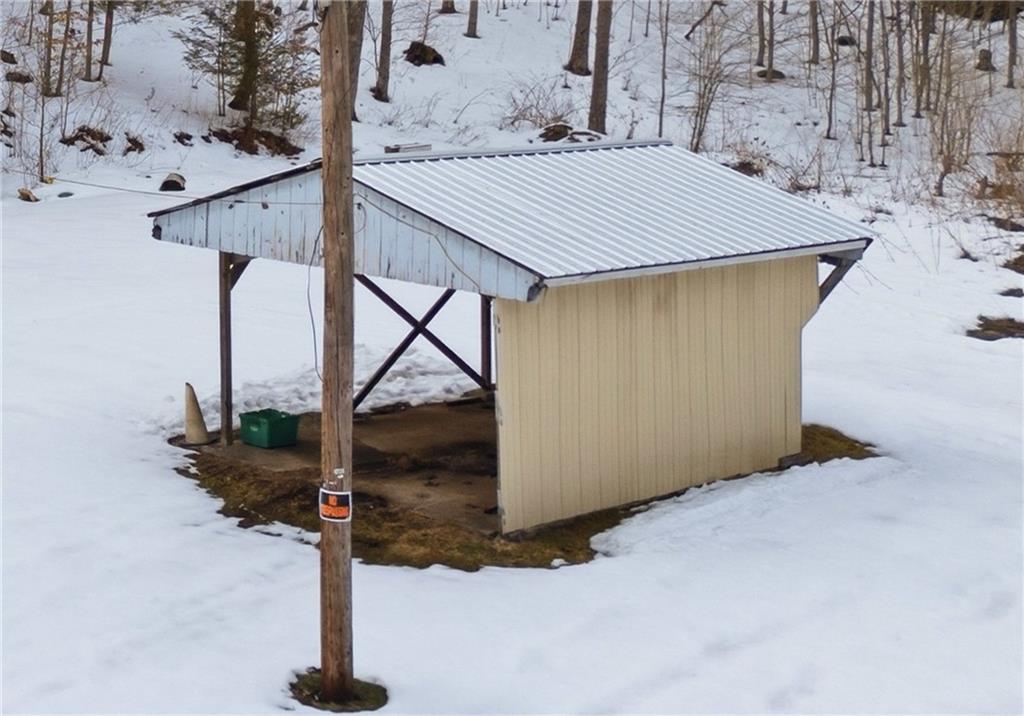 169 Glenview Road Somerset, PA 15501 - Photo 7 of 17 a house view with a outdoor space