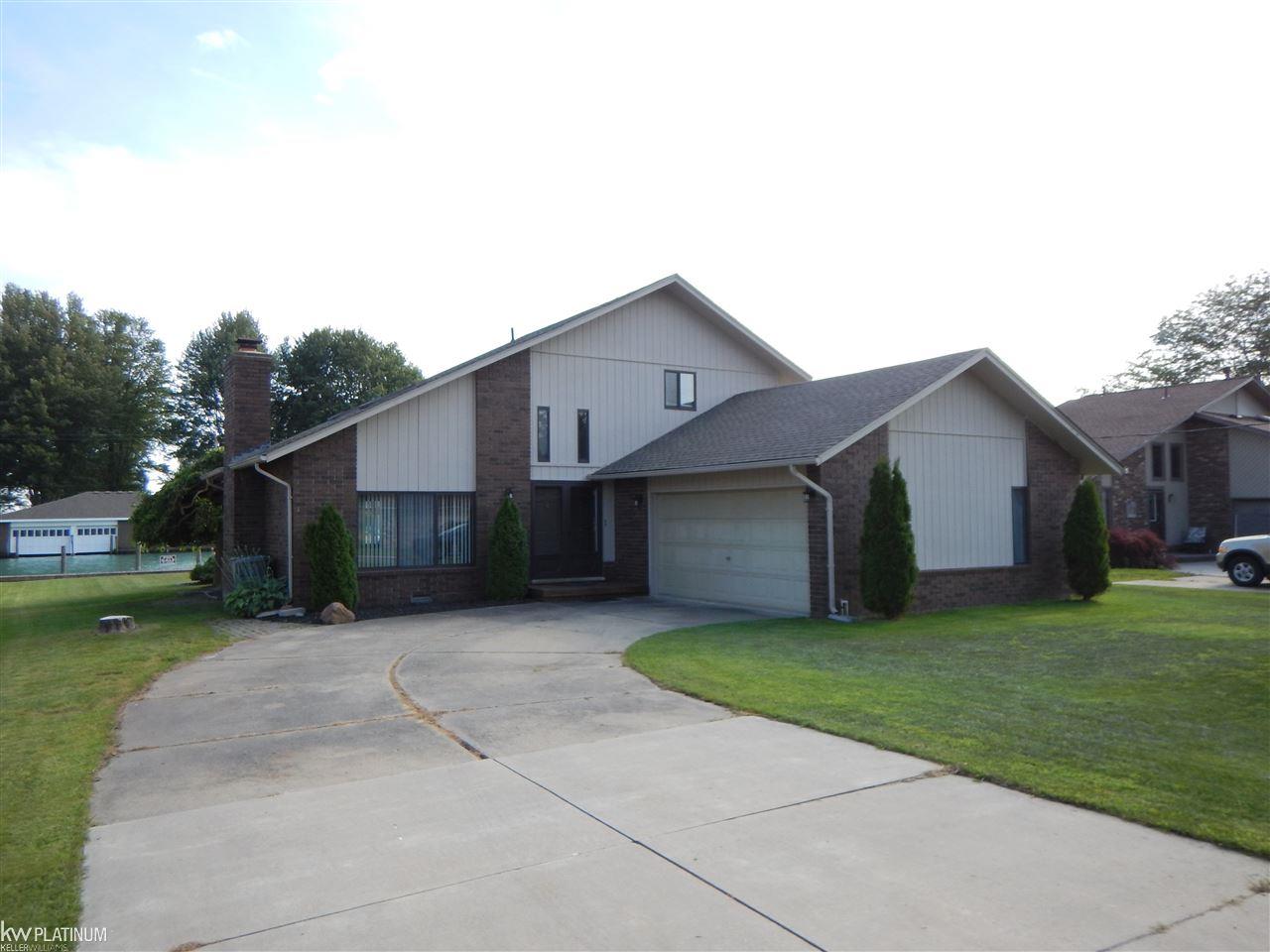 7305 Flamingo Road Algonac, MI 48001 - Photo 1 of 32 31326953.JPG