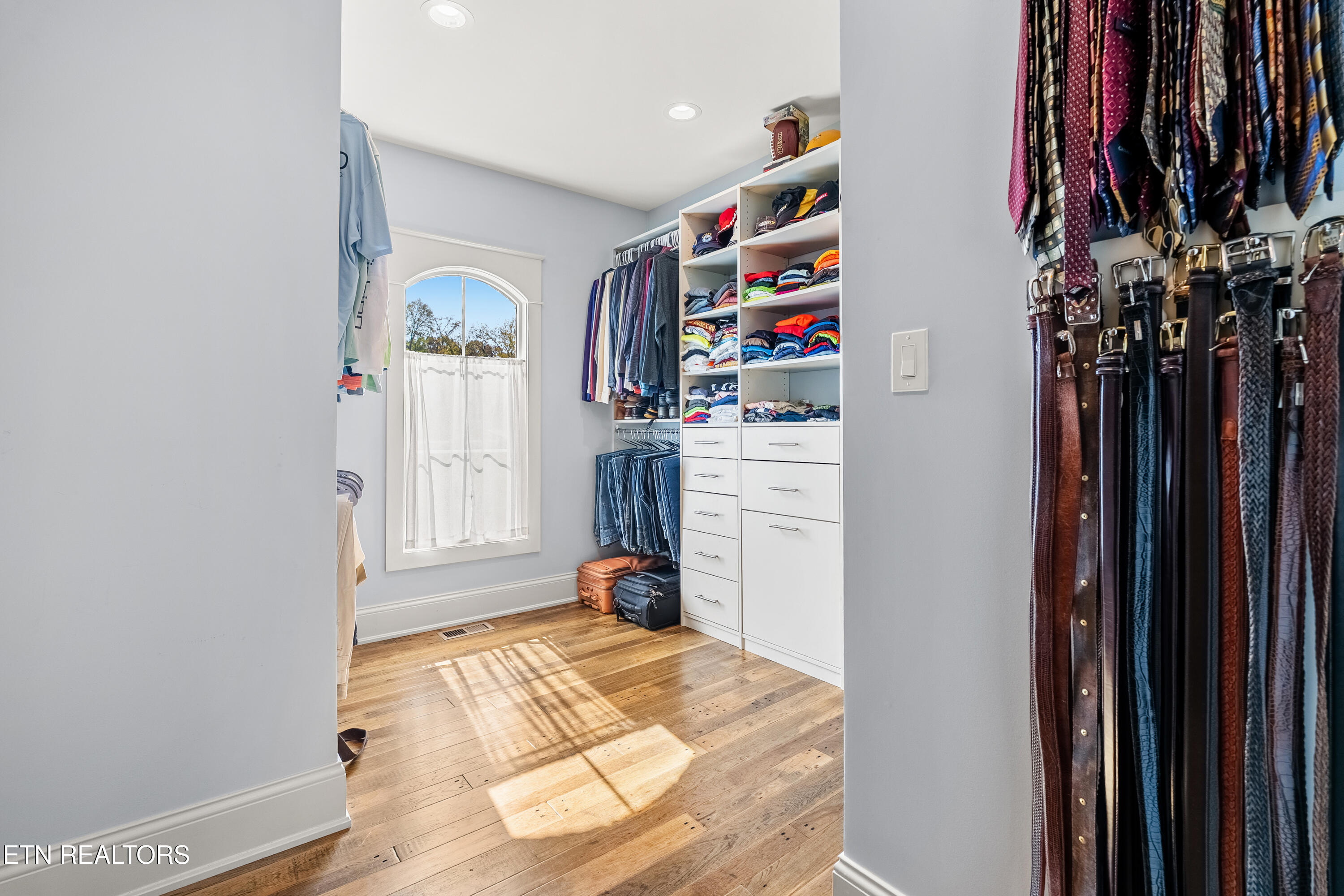 114 Inagehi Way Loudon, TN 37774 - Photo 29 of 55 DSC07347-HDR