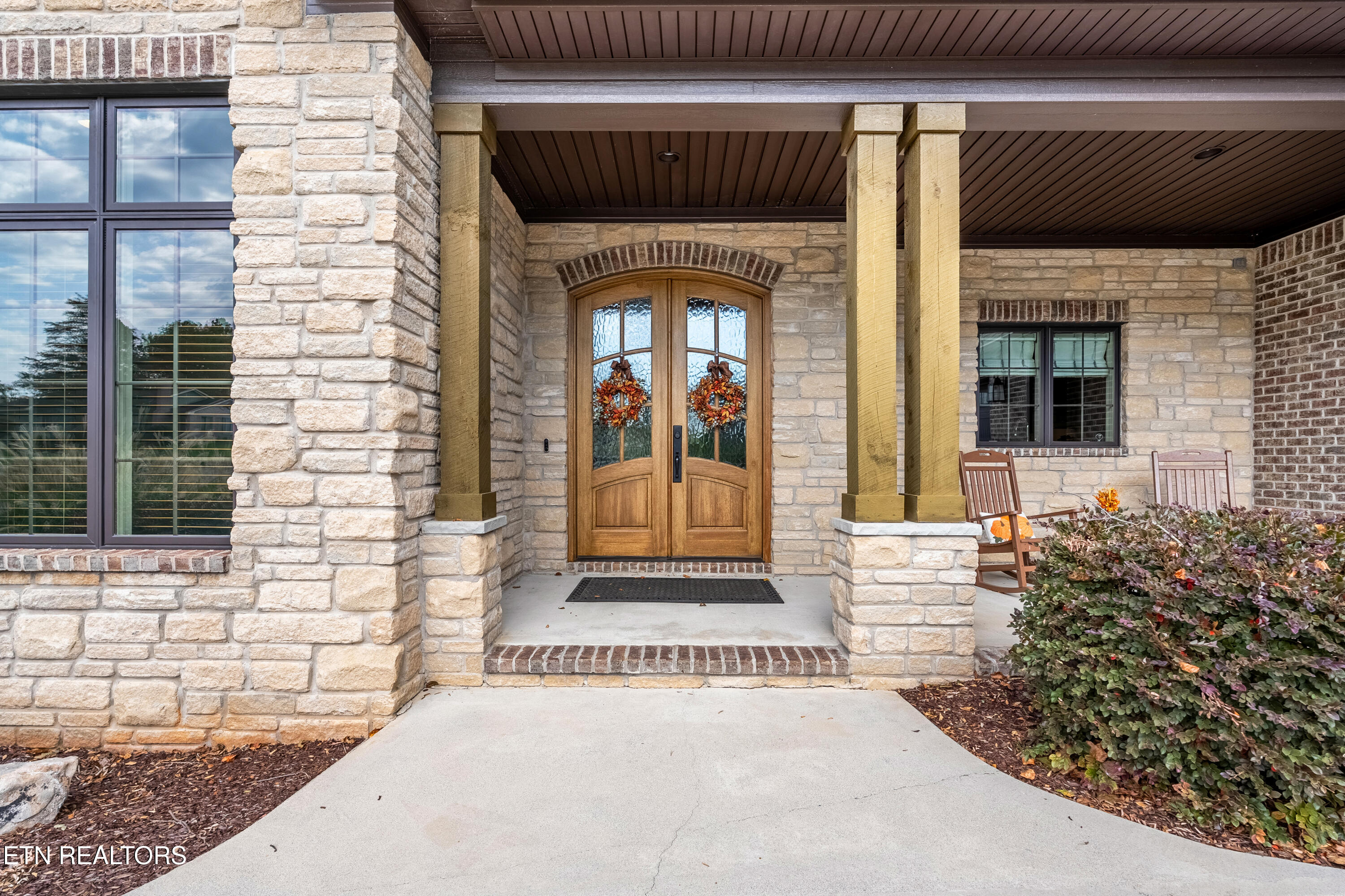 114 Inagehi Way Loudon, TN 37774 - Photo 5 of 55 DSC07097-HDR