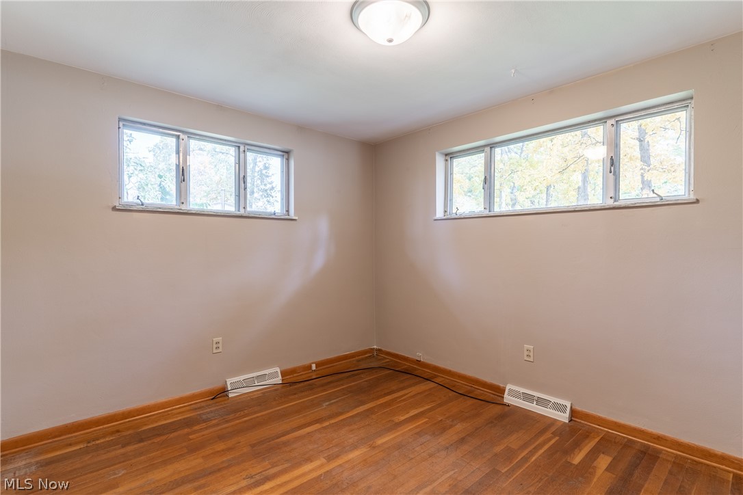 2850 Center Road Avon, OH 44011 - Photo 10 of 25