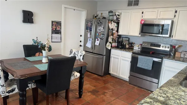 $1,650 | 11202 Willowood Creek Drive, Unit A, Corpus Christi, TX 78410