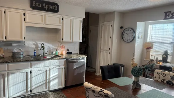 $1,650 | 11202 Willowood Creek Drive, Unit A, Corpus Christi, TX 78410