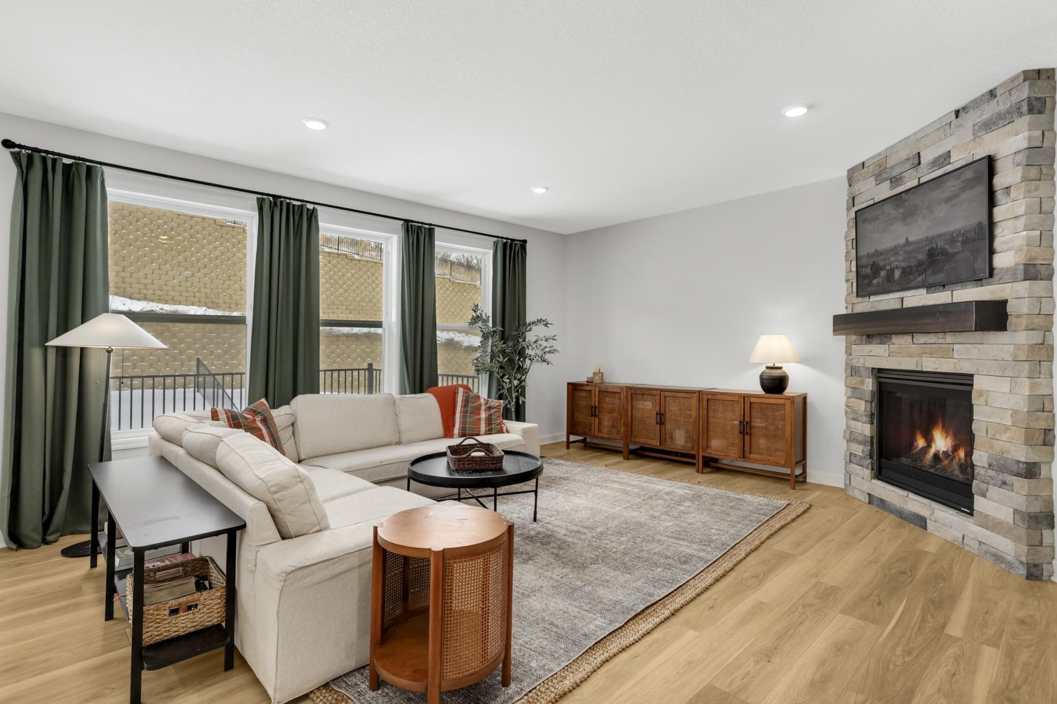 1149 74th Court East Inver Grove Heights, MN 55077 - Photo 5 of 37