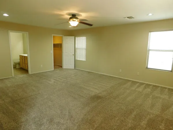 $1,850 | 2161 East 35th Avenue, Apache Junction, AZ 85119
