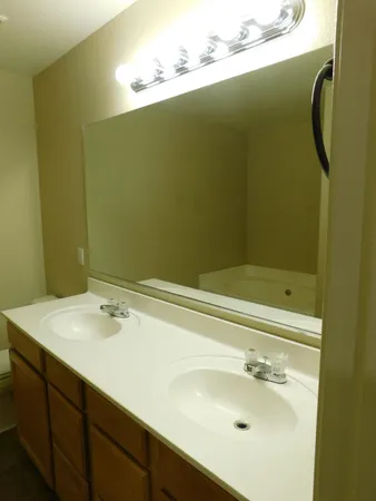 $1,850 | 2161 East 35th Avenue, Apache Junction, AZ 85119