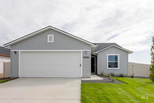 $399,990 | 2514 West Tar Sands Drive, Kuna, ID 83634