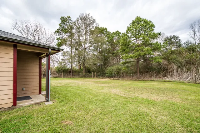 $150,000 | 3937 Farm To Market 160, Liberty, TX 77575