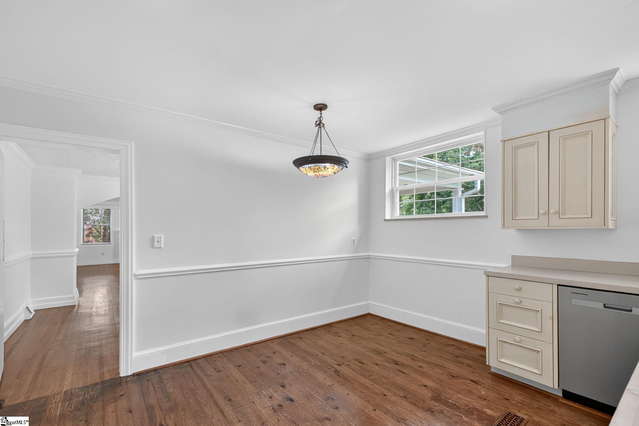 102 McBee Avenue Easley, SC 29640 - Photo 18 of 44