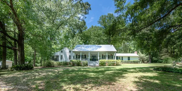 $925,000 | 14 Marshall Road, Natchez, MS 39120