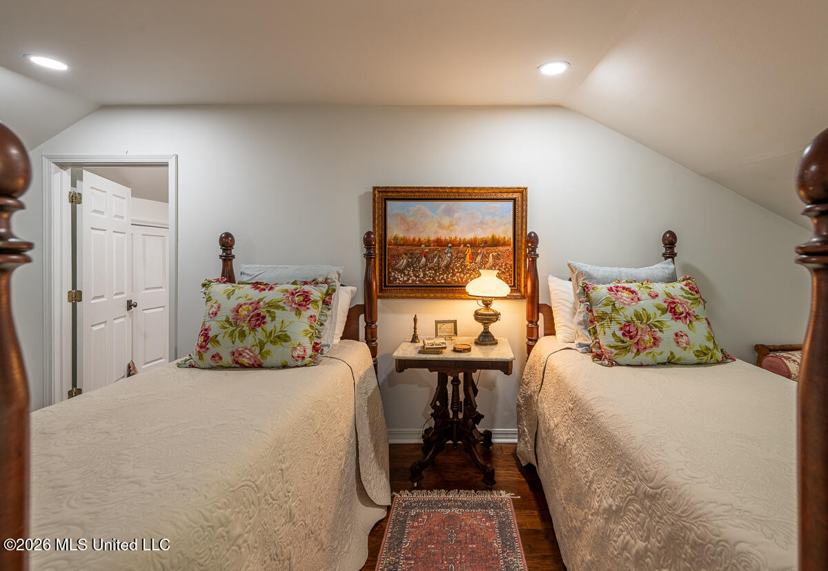 14 Marshall Road Natchez, MS 39120 - Photo 55 of 82 14MarshallRd_LoRes-31
