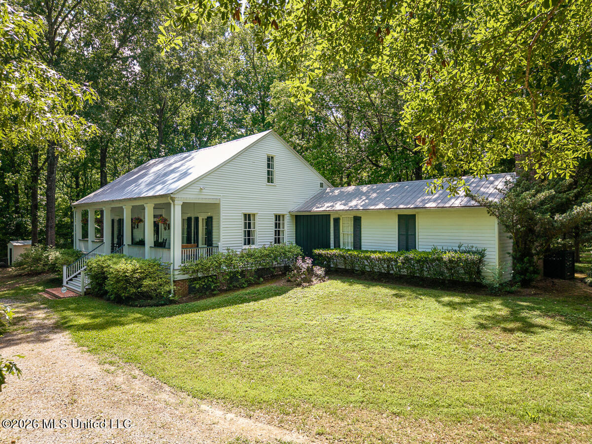 14 Marshall Road Natchez, MS 39120 - Photo 66 of 82 14MarshallRd_LoRes-81