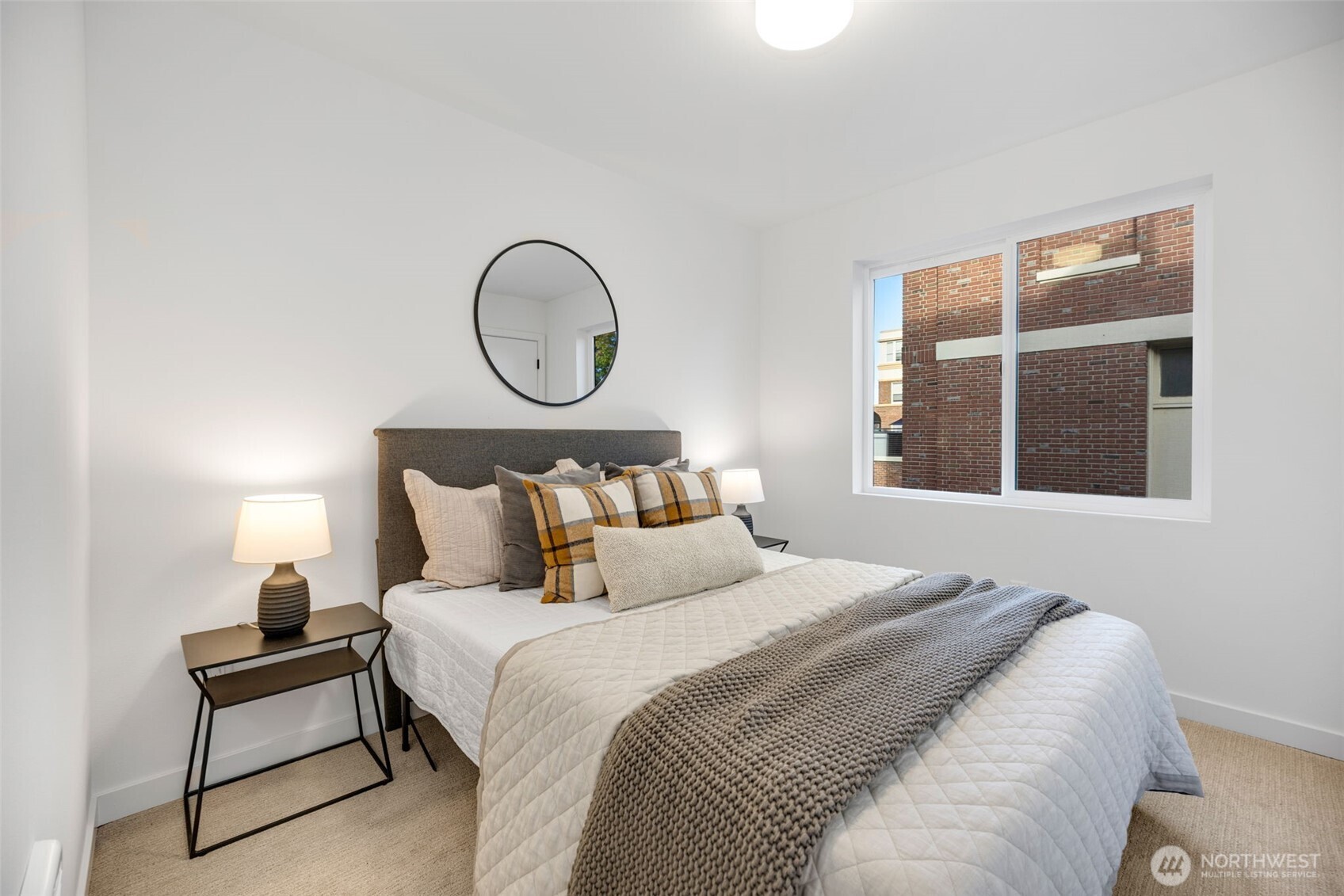 2108 1st Avenue North Seattle, WA 98109 - Photo 17 of 30