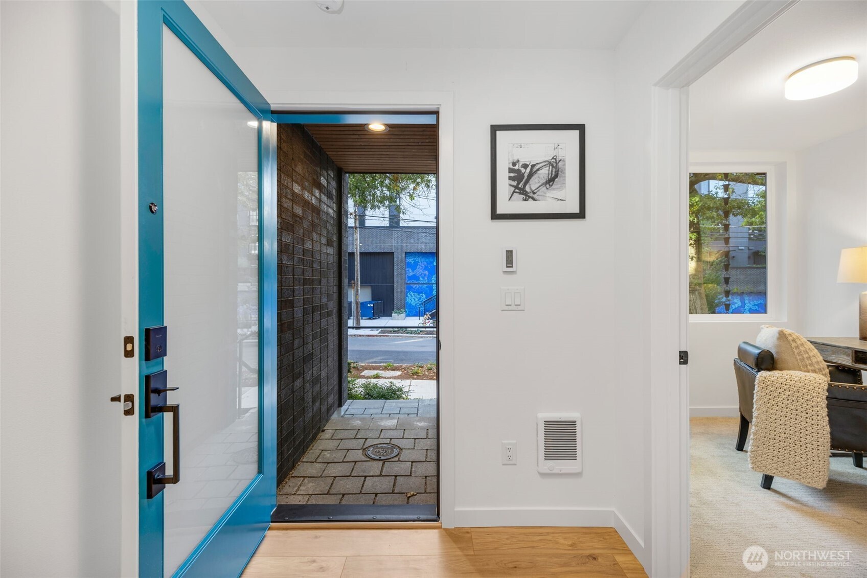 2108 1st Avenue North Seattle, WA 98109 - Photo 4 of 30